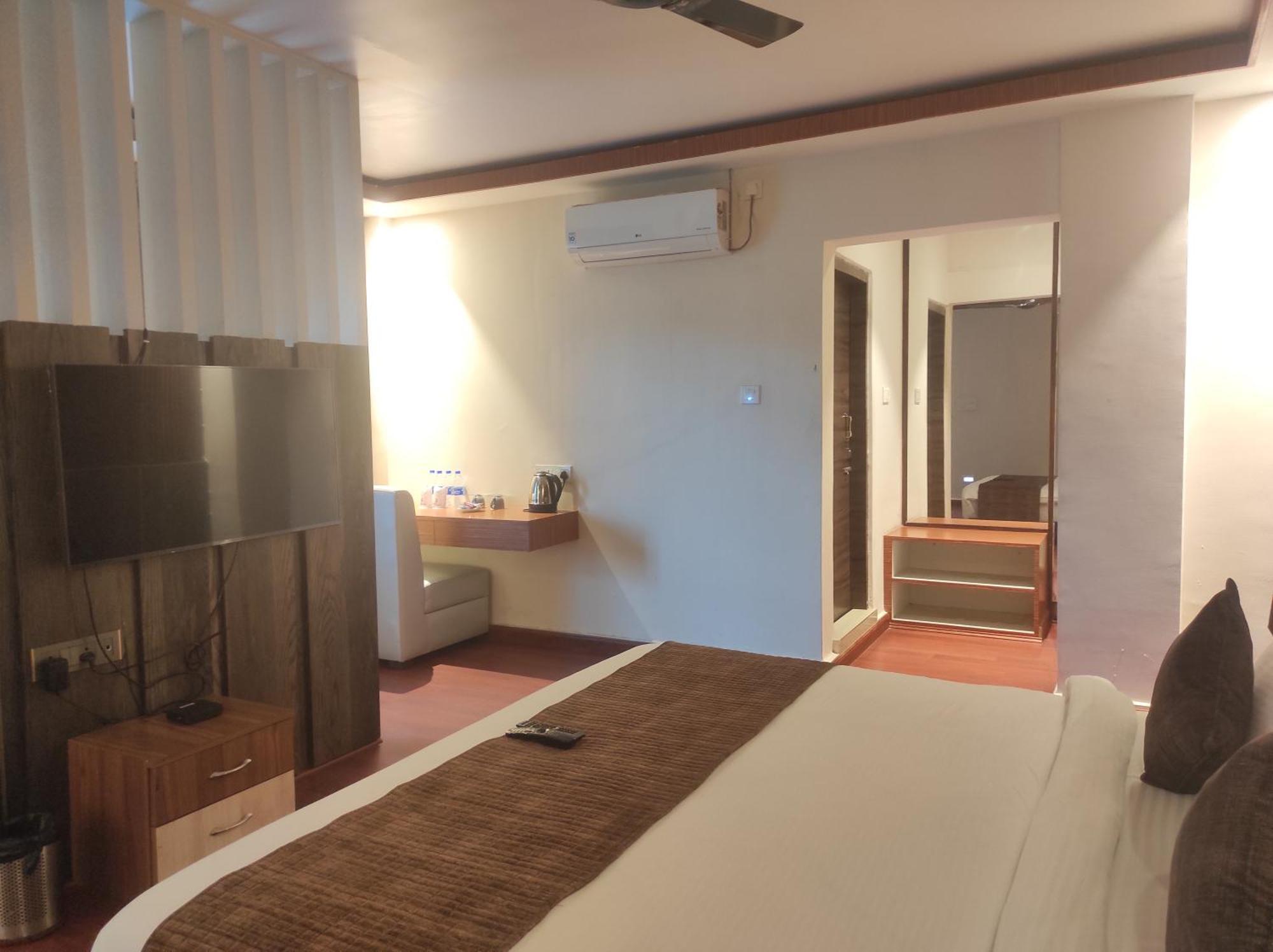 Hotel Obsidian Blue Itanagar Экстерьер фото