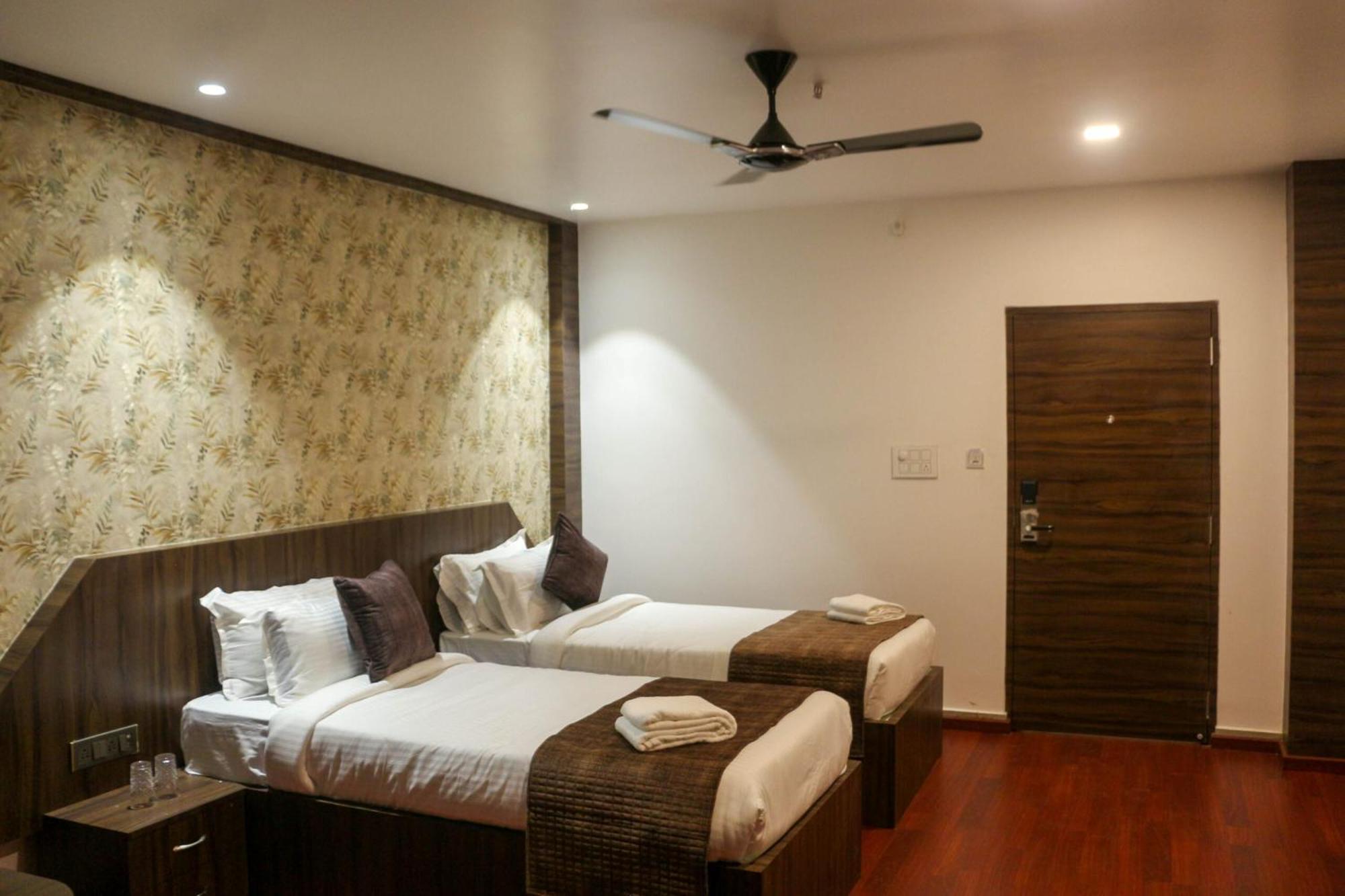Hotel Obsidian Blue Itanagar Экстерьер фото